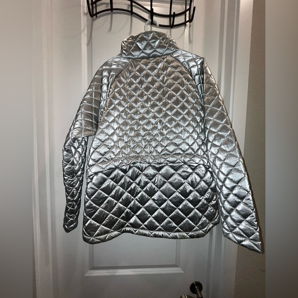 Athleta Whisper Featherless Metallic women’s jacket - Picture 2 of 4